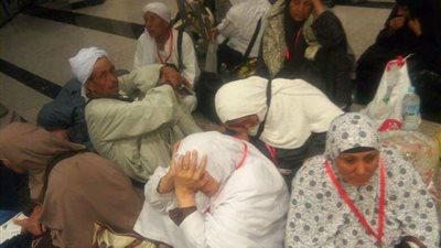 «غرفة السياحة» تطالب بـ5 آلاف دولار تعويضا للمعتمرين 