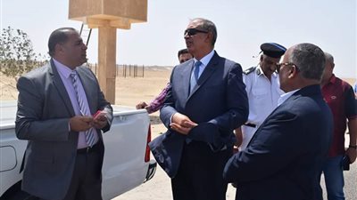 محافظ البحر الأحمر يوجه بتطوير نقطة شرطة «أبو غصون» السياحية