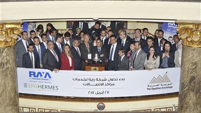 البورصة تفتح أبوابها للطرح الثالث خلال 2017.. «عمران»: 65% قيمة الطروحات الثلاثة