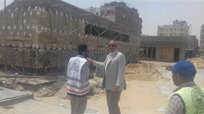 محافظ البحر الأحمر يتفقد أعمال الممشى السياحي بالغردقة