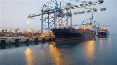 وصول وسفر 1154 راكبا منهم 459 معتمرا بميناء نويبع