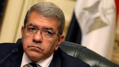 الحكومة تبحث طرح سندات بقيمة 2 مليار دولار