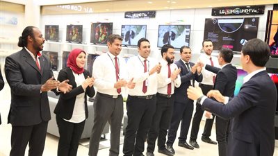 بالصور.. «إل جى» تفتتح فرعًا جديدًا بـ«مول مصر»