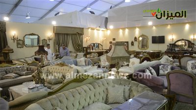 بالفيديو.. جولة بمعرض «فيرنكس آند ذاهوم» في أول أيامه