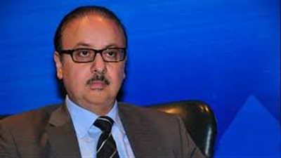 «القاضي» يبحث مع «إنفور» خطط الاستثمار بمصر