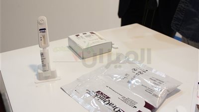 بالفيديو والصور.. إطلاق أول جهاز لتبيض الأسنان بالشرق الأوسط