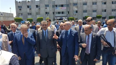 «الشرقاوي» يتفقد مشروعات جديدة لشركتى المعمورة والإسكندرية لتداول الحاويات