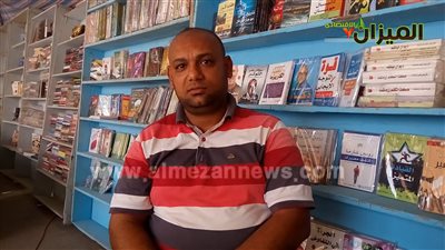 بالفيديو.. «تاجر كتب»: «تعويم الجنيه» رفع الأسعار 100%