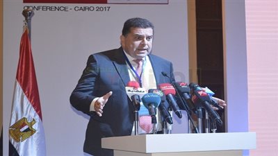 «أموال الخليج»: التعويم ضرب الاستثمار المباشر بمصر «في مقتل»