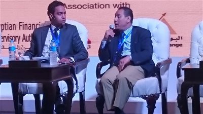 «عمران»: 5 شركات تتأثر إيجابيًا بتحرير سعر الصرف