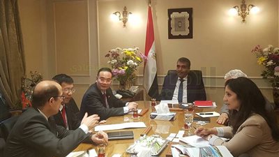 «الشرقاوي» يستقبل وفدًا من الشركات الصينية العالمية
