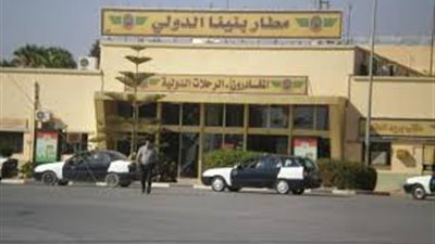 وصول أول رحلة دولية مصرية مطار بنينا الدولى بليبيا 