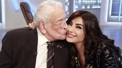 بالفيديو.. جميل راتب يكشف عمرة الحقيقى وسبب رفضه للإنجاب 