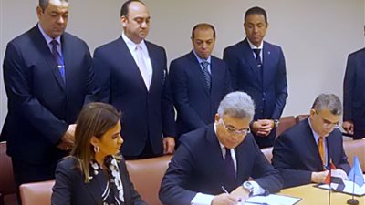 سحر نصر و«عرفان» يوقعان اتفاقًا لـ«مواجهة الفساد» مع الأمم المتحدة