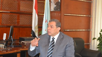 الإمارات تستحدث 3 مراكز لبحث المنازعات العمالية 