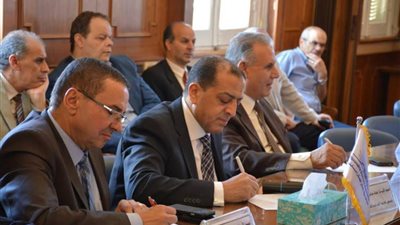 بالصور..بروتوكول بين«الضرائب» و«رجال أعمال إسكندرية» لحل المشاكل الضريبية  