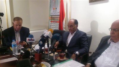 «المستثمرين» يطالب بإحياء غرفة التجارة المصرية الليبية