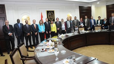 بعثة البنك الدولى تشيد بمجهودات خدمات الصرف الصحى بالمناطق الريفية