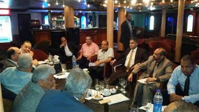 «الصيادلة» تعرض رؤيتها حول تعديلات قانون المهنة على نواب سوهاج