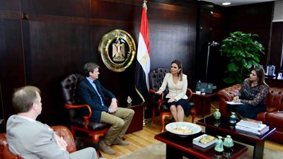 «نصر» تبحث تحسين مؤشرات الحوكمة بالتنسيق مع «الرقابة الإدارية» 