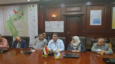 بالصور.. «قطاع الأعمال» يبحث الفرص الاستثمارية بالأقصر