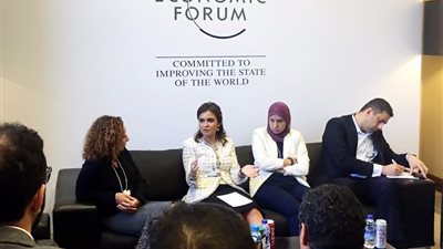 «نصر» من منتدي «دافوس»: دعم صغار المستثمرين أهم أولوياتنا