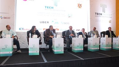 «إيتيدا»: شركات الاتصالات العالمية تتسابق لدخول السوق المصرية