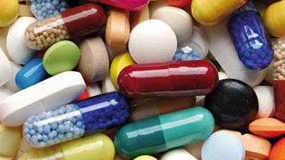 «الصيادلة» تنفي رفض شركات الأدوية تنفيذ «الوش أوت»