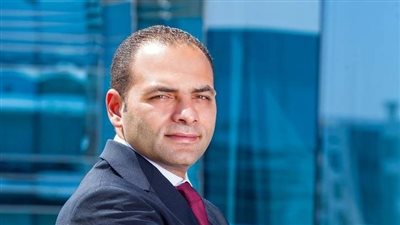 «أبو السعد» يقدم أوراق ترشحه لانتخابات البورصة غداً