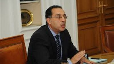 وزير الإسكان يفتتح نفق شارع التسعين بتكلفة 70 مليون جنيه