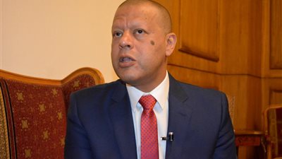 «الجلود»: تطبيق رسم صادر على الجلد الأبيض والكراست 