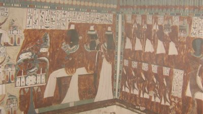 «الآثار»: فيديو سرقة «مقبرة أسوان» يعود إلى 2011