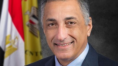 بلاغ للنائب العام ضد طارق عامر بسبب رفع الفائدة 