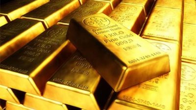 الذهب ينخفض عالميًا لأول مرة منذ شهر ديسمبر