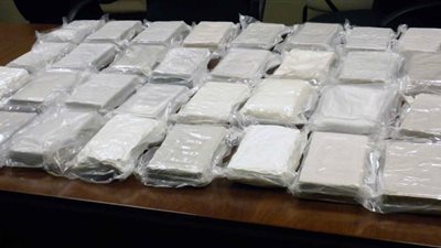 بنما تصادر أربعة أطنان من الكوكايين وتعتقل 64 متهما