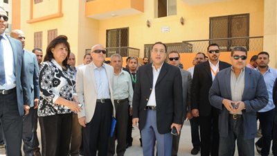 «جرجس»: تنفيذ أعمال رفع كفاءة طرق الرئيسية والفرعية بالمدينة 