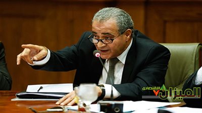 «المصيلحى» يطيح برئيس قطاع التجارة الداخلية بـ«التموين»