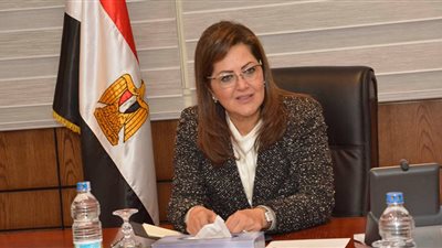 البنك الأوروبي يشيد بخطوات الإصلاح الاقتصادي والإداري في مصر