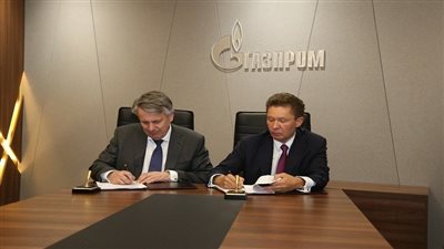 «غازبروم» و«شل» توقعان اتفاقية لمشروع غاز مشترك