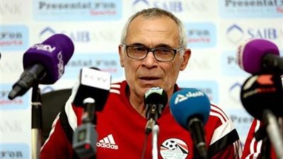 «كوبر»: لا أعد بتحقيق الفوز على تونس.. ومفاوضات «ليفربول» لن تؤثر على محمد صلاح