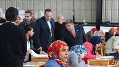 مدرس وزوجته يؤديان الامتحان بدلا من ابنتهما بالشرقية