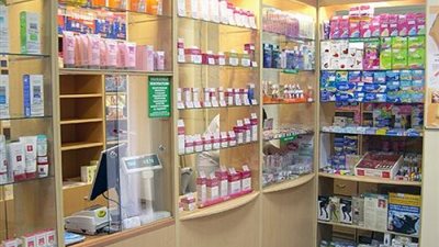 «التأمين الصحي»: قرار «الصحة» برفع الأسعار كارثة على أصحاب الصيدليات