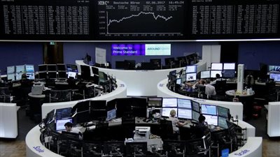 أسهم أوروبا تنخفض متأثرة بتراجع سعر النفط بعد الأزمة القطرية