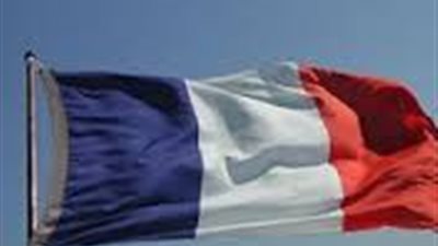 «الدفاع الفرنسي» يقر تشكيل مركز وطني لمكافحة الإرهاب