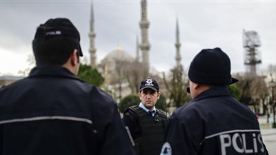 تركيا تعتقل الرئيس المحلي لمنظمة العفو الدولية