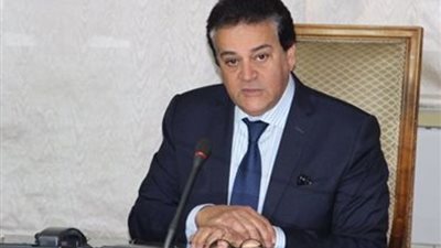 وزير التعليم العالى يعتمد التعيينات الإدارية الجديدة بعدد من الجامعات