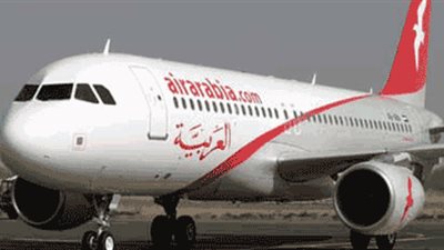 «العربية للطيران» تعلق الرحلات بين الشارقة والدوحة 