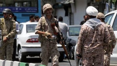 إيران تعلن هویة الإرهابیین منفذي هجمات الشوري ومرقد الخميني