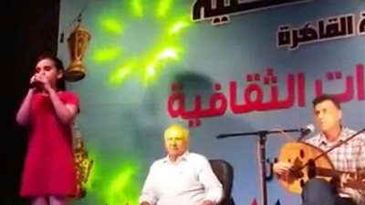 بالصور.. جمال بخيت يطالب التنمية المحلية بتبني مواهب الأسمرات