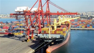 «الزيتيات» يستقبل 6 آلاف و500 طن بوتجاز قادمة من ميناء ينبع السعودي